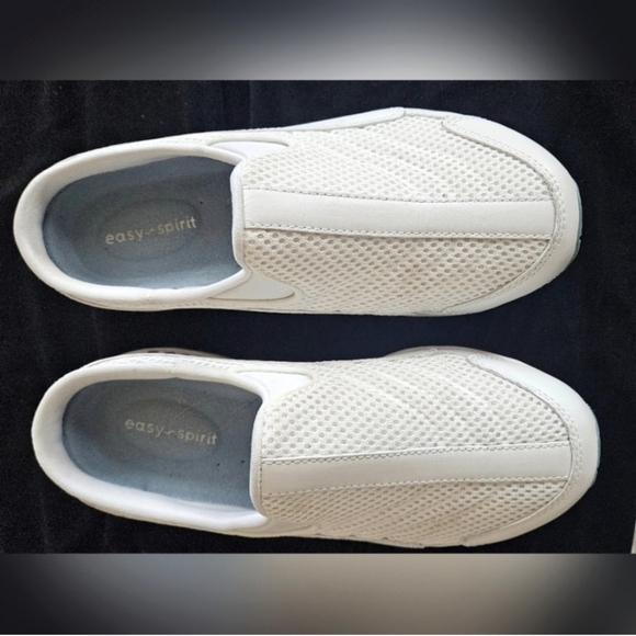 Easy Spirit Shoes - ⏰️LAST CHANCE! FINAL PRICE💲 EASY SPIRIT Slip-on Walking Shoes